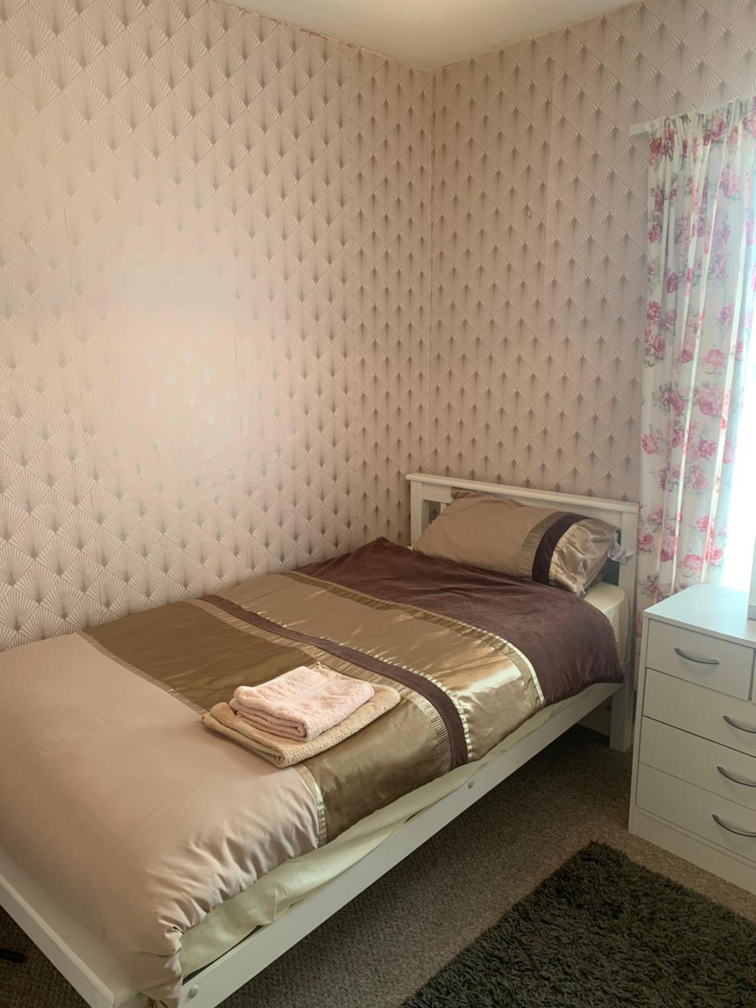 Room Only Guest Accommodation, Guest House Self Catering Bangor  Esterno foto
