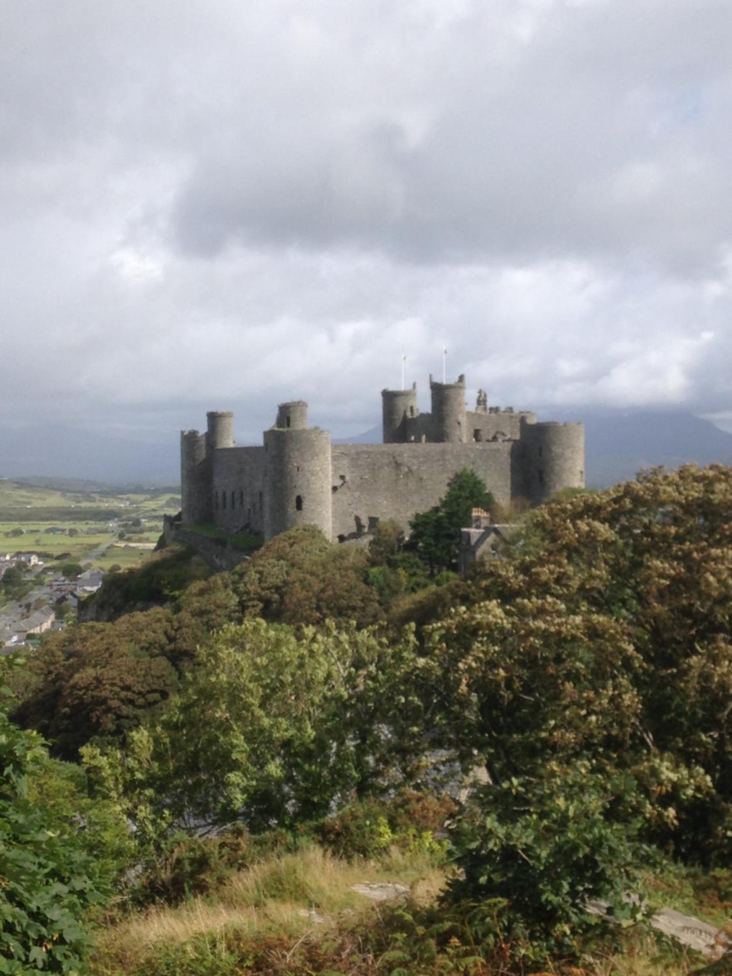 Room Only Guest Accommodation, Guest House Self Catering Bangor  Esterno foto