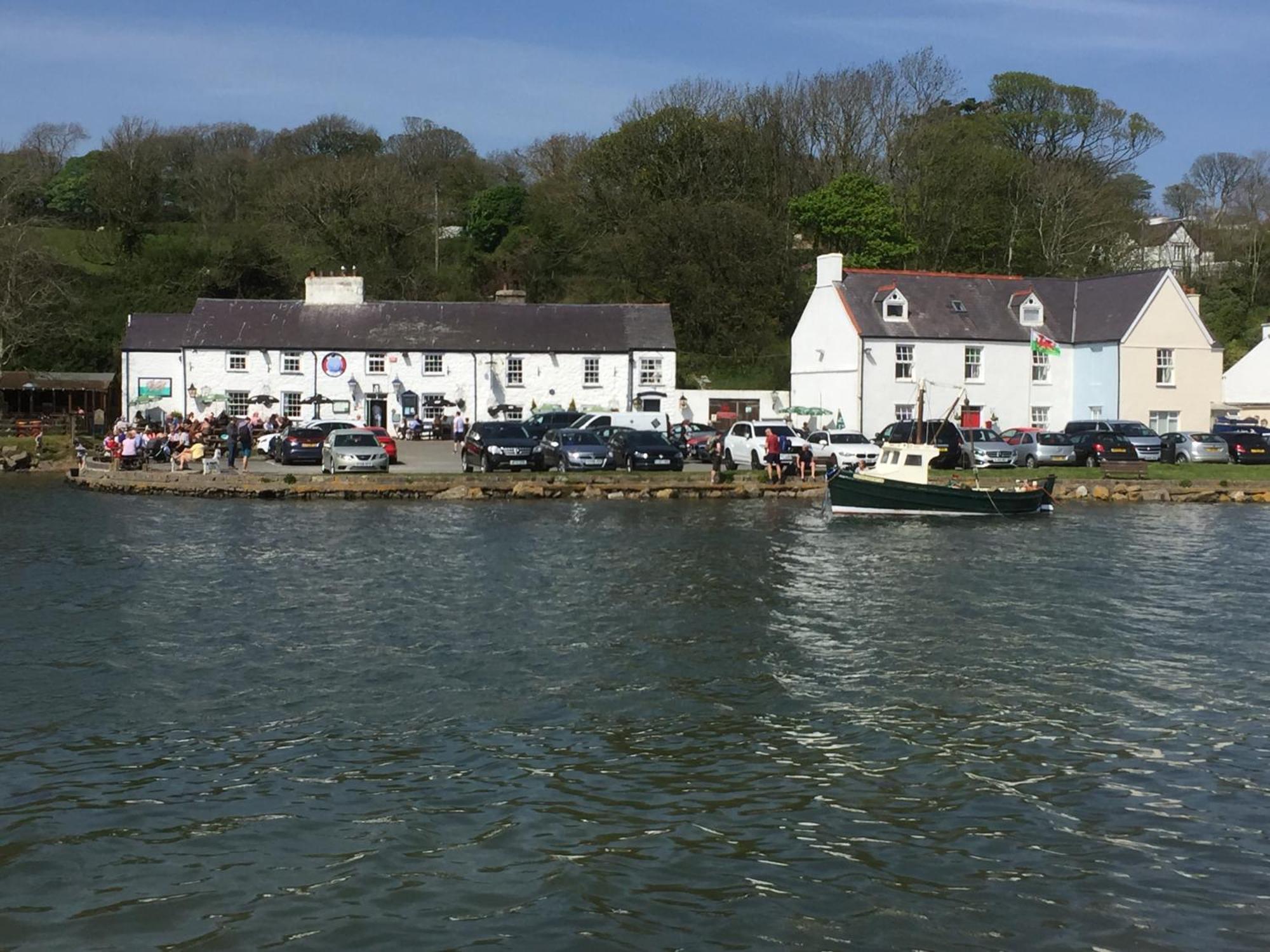 Room Only Guest Accommodation, Guest House Self Catering Bangor  Esterno foto